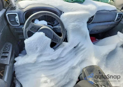 2019 Kia Sportage Lx z USA, uszkodzony, nr VIN KNDPMCAC1K7541873